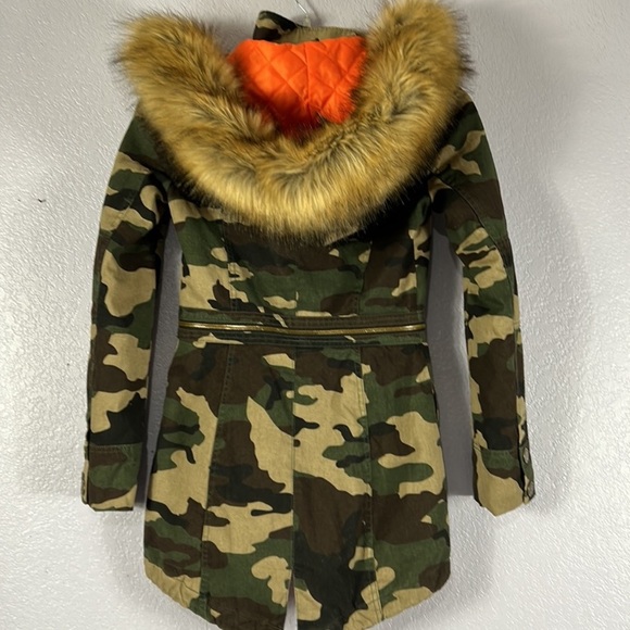 True Religion Jacket w/ Removable Hood (M/L) - Picture 3 of 9